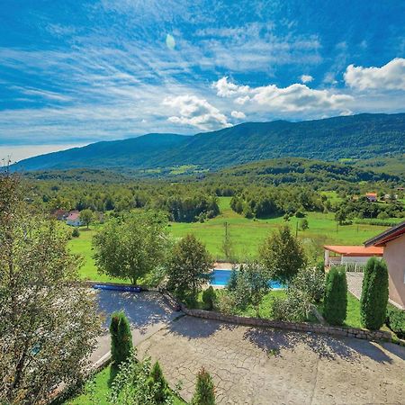 7 Bedroom Pet Friendly Home In Crni Kal Crni Kal  エクステリア 写真